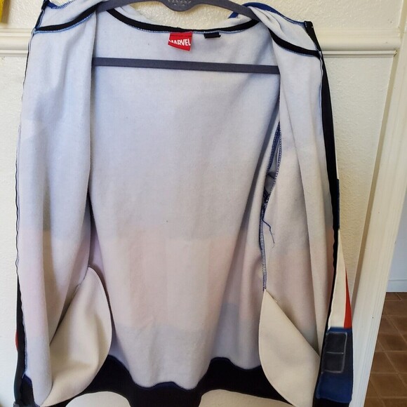 Captain America Men’s Jacket Red White Blue Full Zip Hoodie Mask Size L Costume - Picture 9 of 12